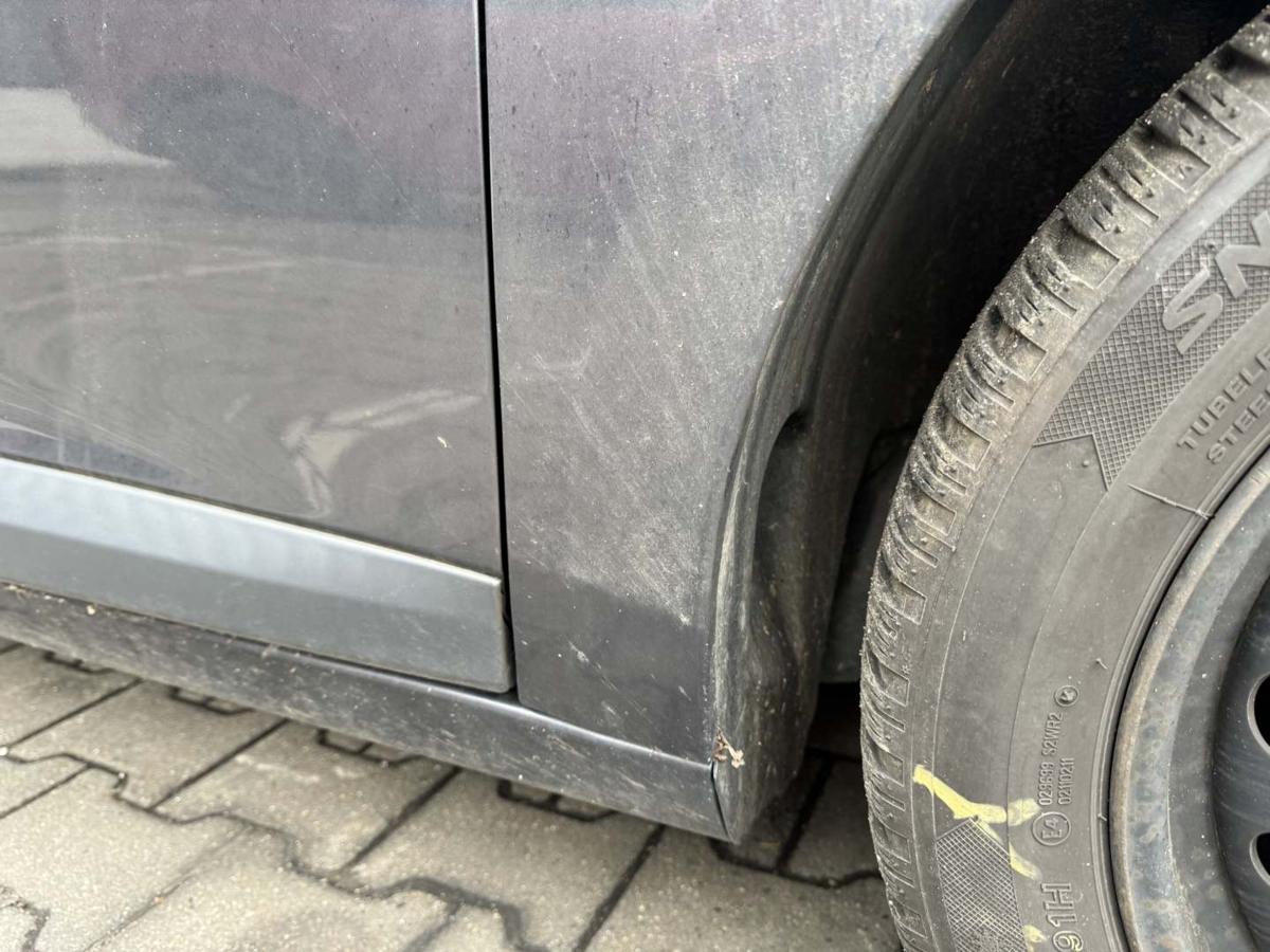 Renault Megane 3 Grandtour original Kotfl&uuml;gel vorn rechts TEB66 Graphitschwarz Bj.2011